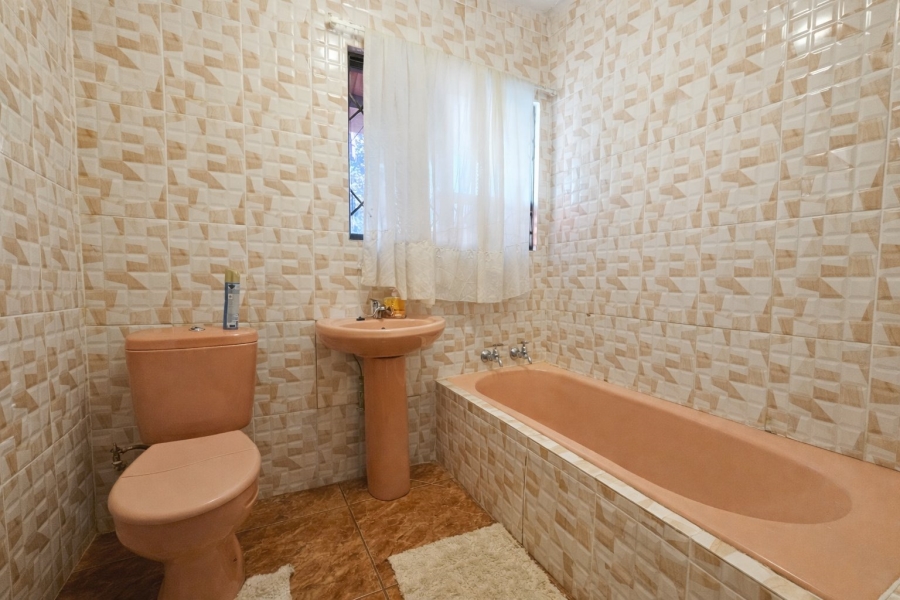 3 Bedroom Property for Sale in Vaalpark Free State